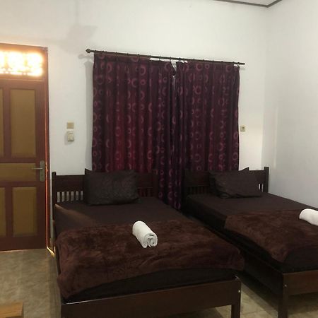 Pili Pili Homestay 6 Legian Esterno foto