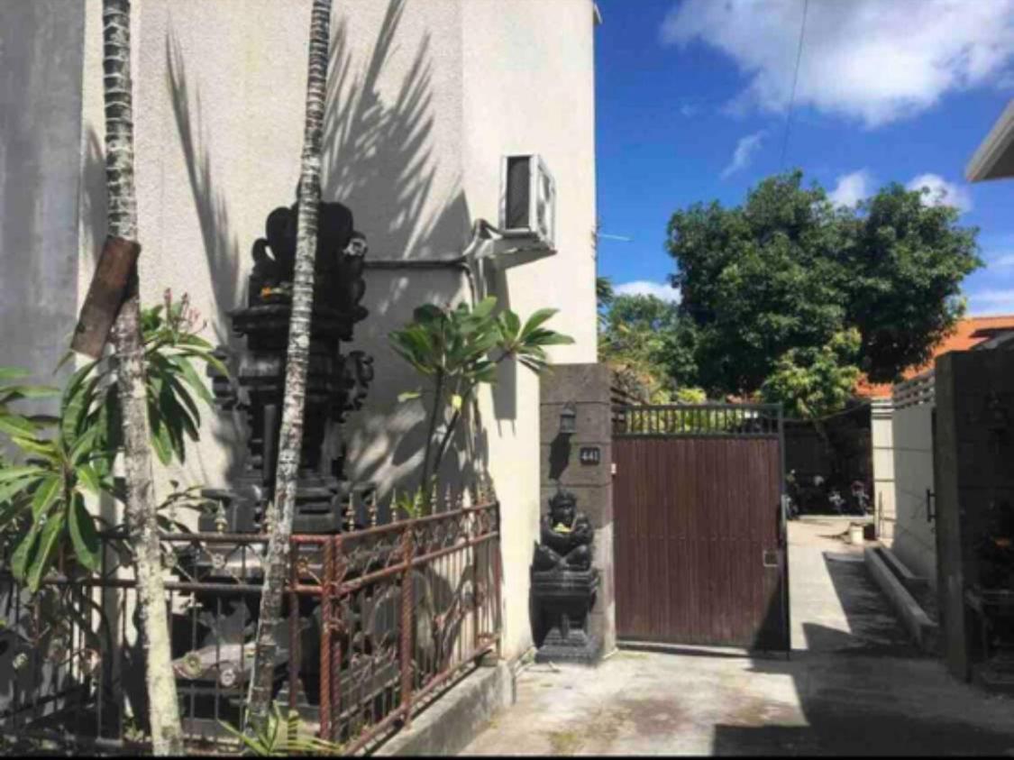 Pili Pili Homestay 6 Legian Esterno foto
