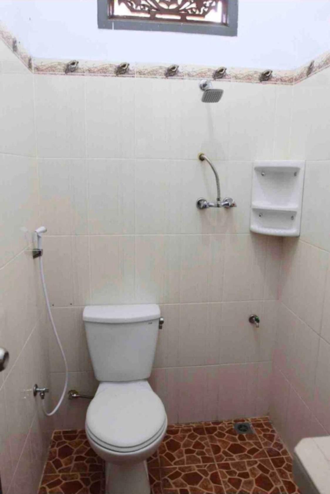 Pili Pili Homestay 6 Legian Esterno foto