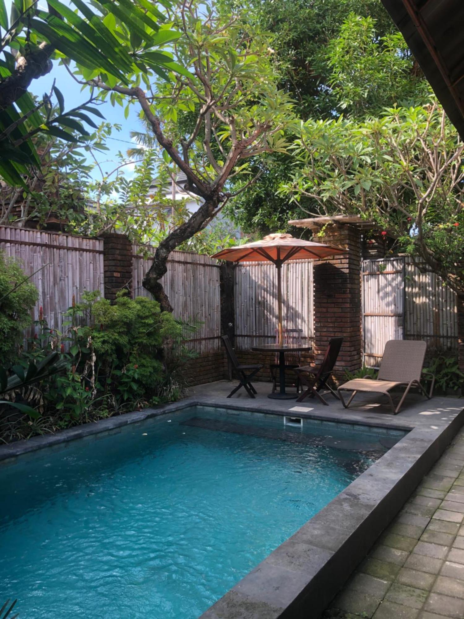 Pili Pili Homestay 6 Legian Esterno foto